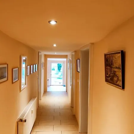 Loggiahaus Am Schloss, 5 Ferienwohnungen, Teils Mit Schloss- Und Seeblick Διαμέρισμα