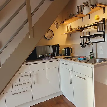 Loggiahaus Am Schloss, 5 Ferienwohnungen, Teils Mit Schloss- Und Seeblick Rheinsberg