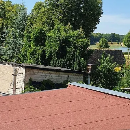 Loggiahaus Am Schloss, 5 Ferienwohnungen, Teils Mit Schloss- Und Seeblick *