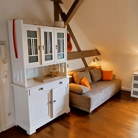 Διαμέρισμα Loggiahaus Am Schloss, 5 Ferienwohnungen, Teils Mit Schloss- Und Seeblick