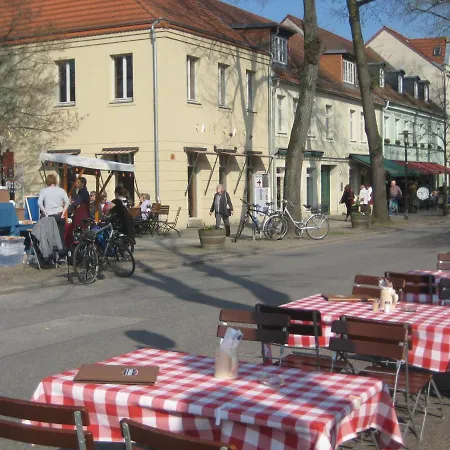 Loggiahaus Am Schloss, 5 Ferienwohnungen, Teils Mit Schloss- Und Seeblick Rheinsberg