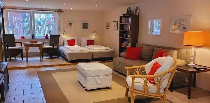 Appartement Loggiahaus Am Schloss, 5 Ferienwohnungen, Teils Mit Schloss- Und Seeblick Rheinsberg