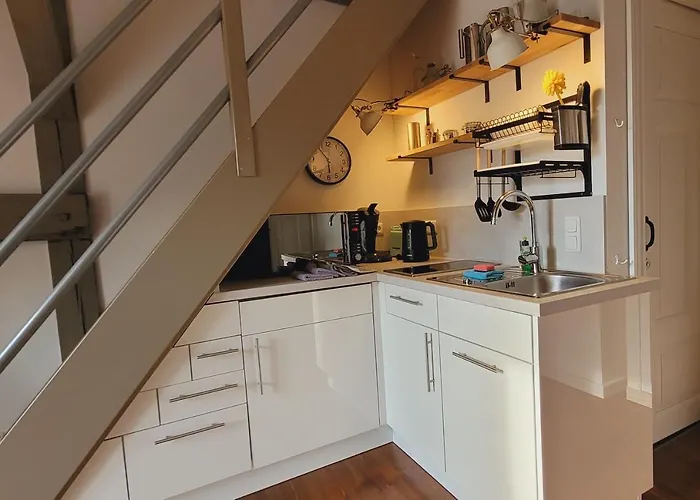 Loggiahaus Am Schloss, 5 Ferienwohnungen, Teils Mit Schloss- Und Seeblick Rheinsberg