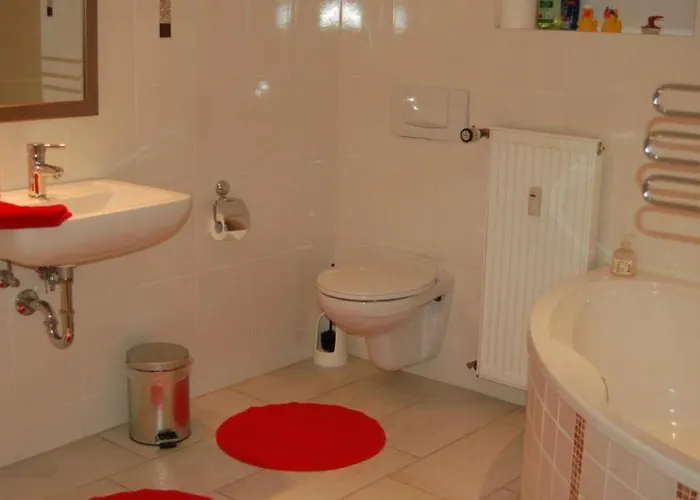 Loggiahaus Am Schloss, 5 Ferienwohnungen, Teils Mit Schloss- Und Seeblick Apartamento *